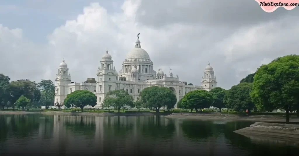 पश्चिम बंगाल का छुपा हुआ खजाना: दुआर्सिनी की सैर के बाद भूल जाएंगे बाकी जगहों का नाम!पश्चिम बंगालपश्चिम बंगाल का छुपा हुआ खजाना: दुआर्सिनी की सैर के बाद भूल जाएंगे बाकी जगहों का नाम! 1 दुआर्सिनी झारखंड वालों के लिए भी है खास (Duarsini For Jharkhand Travelers)